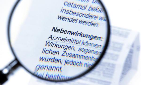 verweist auf: Nebenwirkungsmeldung durch betroffene Personen
