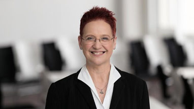 Dr. Susanne Stöcker Dr. Susanne Stöcker