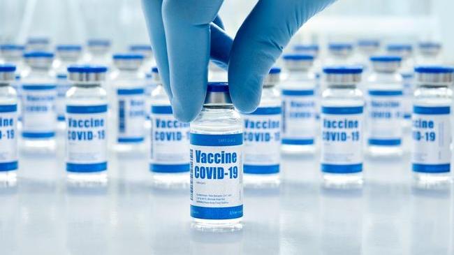 verweist auf: Mitteilungen für medizinische Fachkreise COVID-19-Impfstoffe