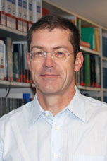 Dr. Jan Müller-Berghaus Dr. Jan Müller-Berghaus