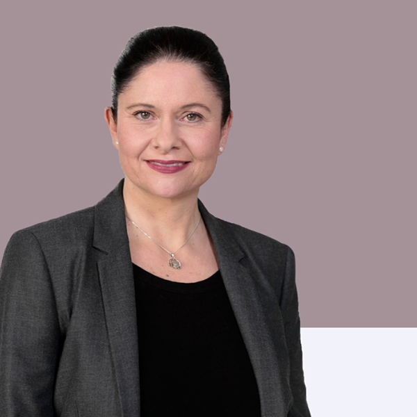 refer to: "Supply Shortages" with Professor Isabelle Bekeredjian-Ding Startbild Expertenvideo (refer to: "Supply Shortages" with Professor Isabelle Bekeredjian-Ding)