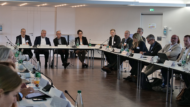 Participants at the annual meeting of the Paul-Ehrlich-Institut, BfArM and vfa Participants at the annual meeting of the Paul-Ehrlich-Institut, BfArM and vfa