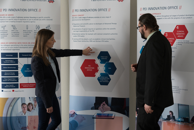 The Innovation Office informs at conferences and meetings  (Source: M. Reiss / PEI) The Innovation Office informs at conferences and meetings  (Source: M. Reiss / PEI)